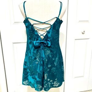Victoria’s Secret 80s Gold Label Strappy Bow Floral Burnout Mini Dress - L